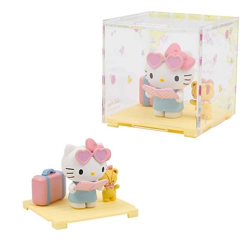 HKT38100 Hello Kitty ve Oyun Arkada