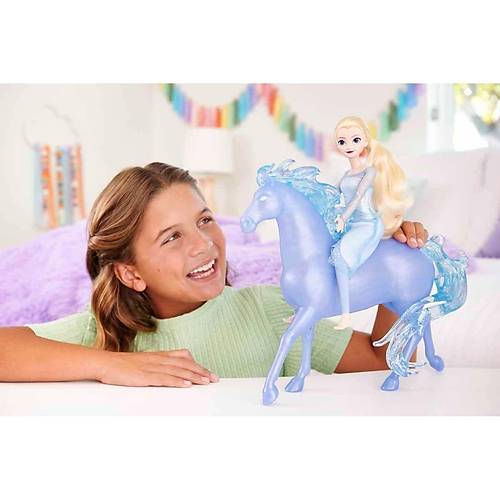 HLW58 Disney Frozen II Elsa ve G�zel At� Nokk