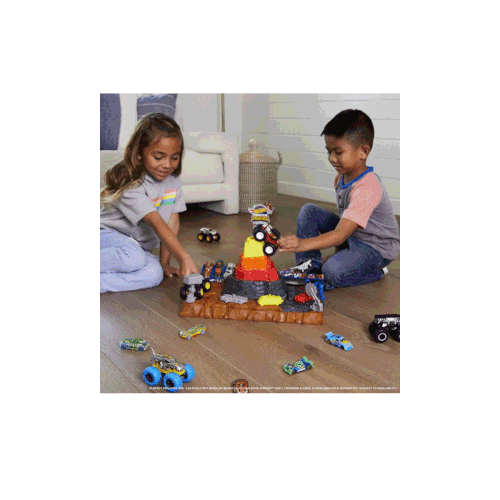 HNB96 Monster Trucks Muhte�em �arp��ma Arenas�