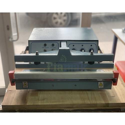 Otomatik Pedall Poet Kapatma Makinesi PFS-600T