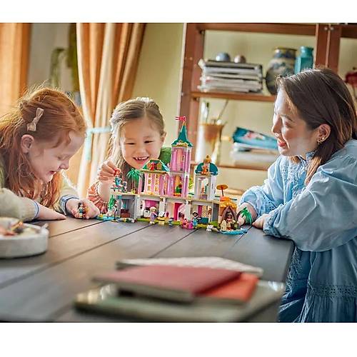 43267 Lego Disney Prenses �atosu ve Kraliyet Hayvanlar� 787 par�a +6 ya�