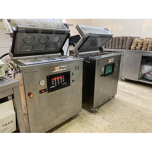 Fiapack Yar Otomatik 3 Blmeli Yemek Paketleme Makinesi Gazl , Vakumlu Tabak Kapatma Makinesi