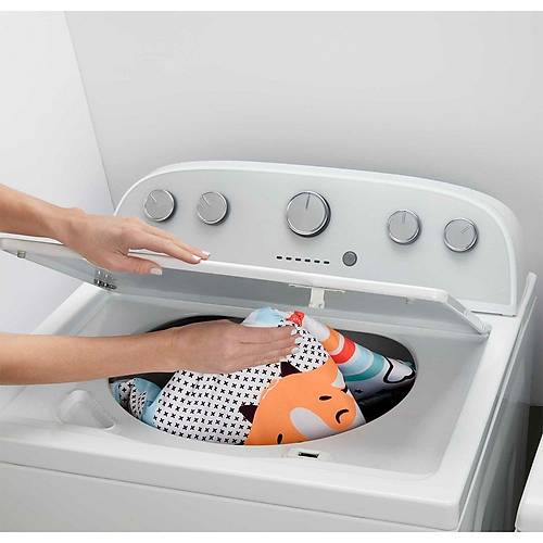 HBP41 Fisher-Price Neeli Hayvanlar 31 Arada Jimnastik Merkezi