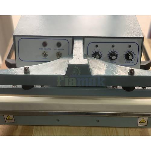 Otomatik Pedall Poet Kapatma Makinesi PFS-450T