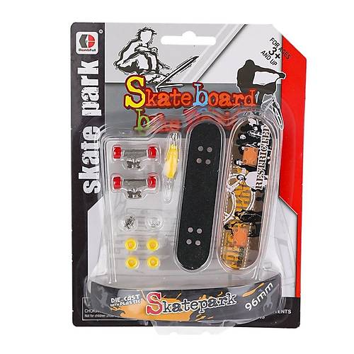 KZK-1812A Kartela Skate Park Kaykay -K�z�lkaya Oyuncak