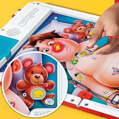 G0951 Hasbro S�per Doktor Kutu Oyunu