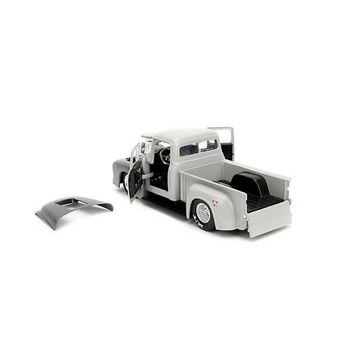 253255057 Jada Street Fighter 1956 Ford Pickup 1:24
