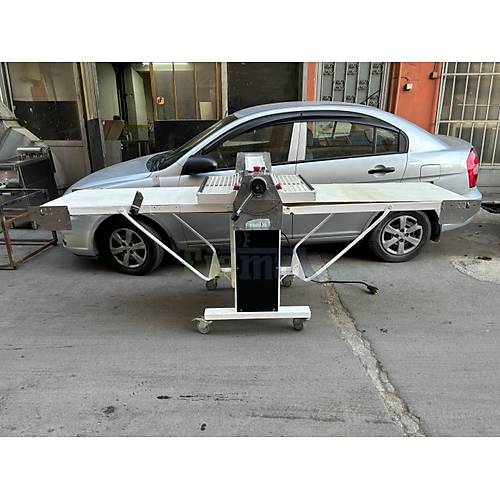 Almanya retimi Kanatl Hamur Ama Makinesi - Hamur Uzatma Vargel