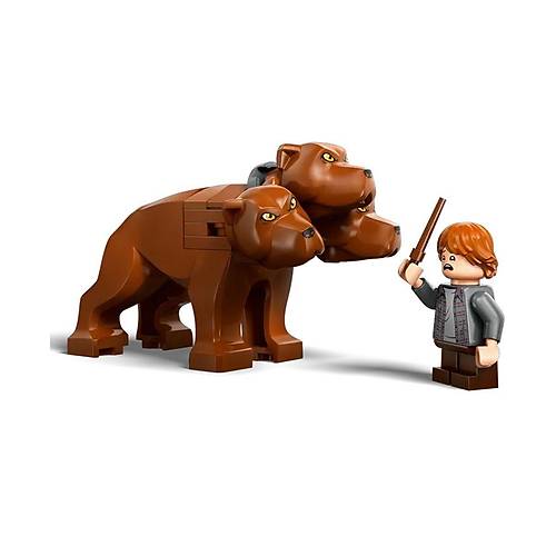 76454 Lego Harry Potter - Hogwarts �atosu: Ana Kule 2135 par�a +10 ya�