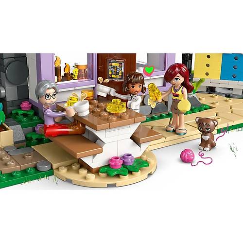 42669 Lego Friends Ar�c�lar�n Evi ve �i�ek Bah�esi 1161 par�a +12 ya�