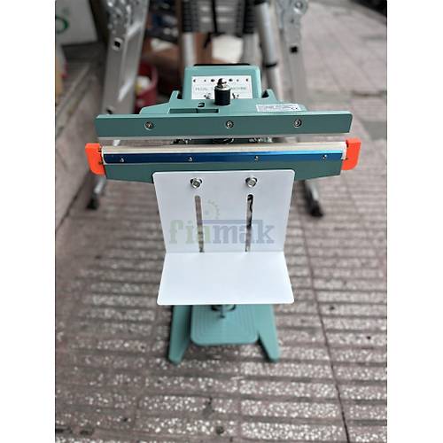 Brother 100 cm Ayakl Poet Yaptrma Makinesi
