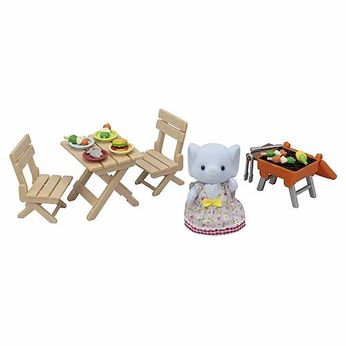 5640 Sylvanian Families Fil K�z ve Barbek� Piknik Seti  +3 ya�