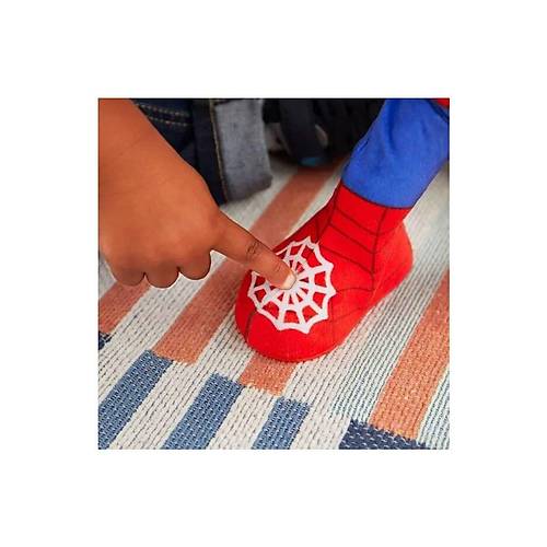 F6722 Spidey ve nanlmaz Arkadalar - Dans Eden Spider-Man +3 ya