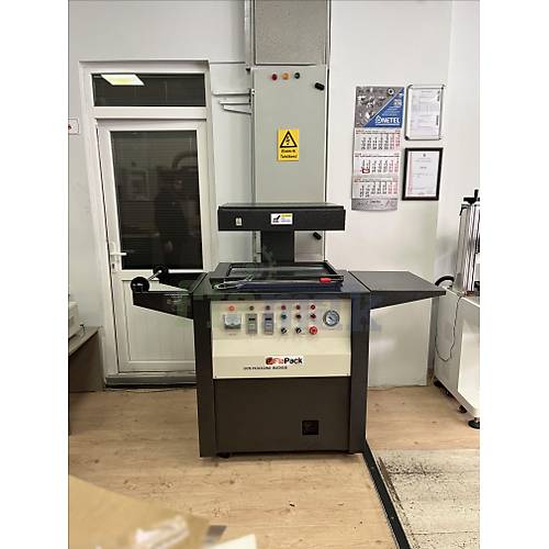 Karton zeri rn Vakum Makinesi - Skinpack - TB-390