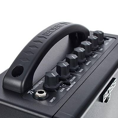  Boss Ktn-Mn Mini Elektro Gitar Amfisi 