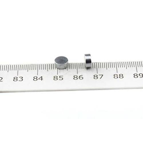 6x1,5 mm, Yuvarlak Neodyum Mıknatıs, Güçlü Magnet, (Çap: 6 mm, Kalınlık: 1,5 mm)