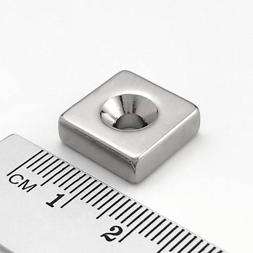 15x15x5 mm, Keli, Haval, Neodyum Mknats, Gl Magnet, (Boy:15mm, En:15mm, Kalnlk:5mm)