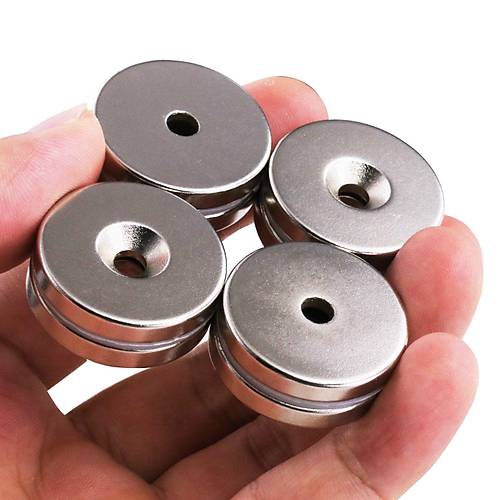 ap 25mm X Delik ap 10/5,5 X Kalnlk 5mm Hava Delikli Neodyum Mknats