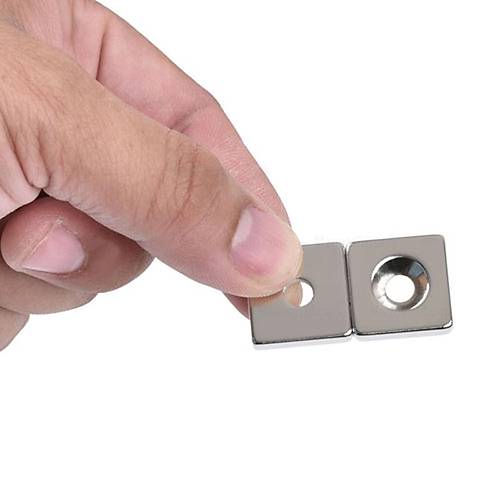 20x20x5 mm, Keli, Haval, Neodyum Mknats, Gl Magnet, (Boy:20mm, En:20mm, Kalnlk:5mm)