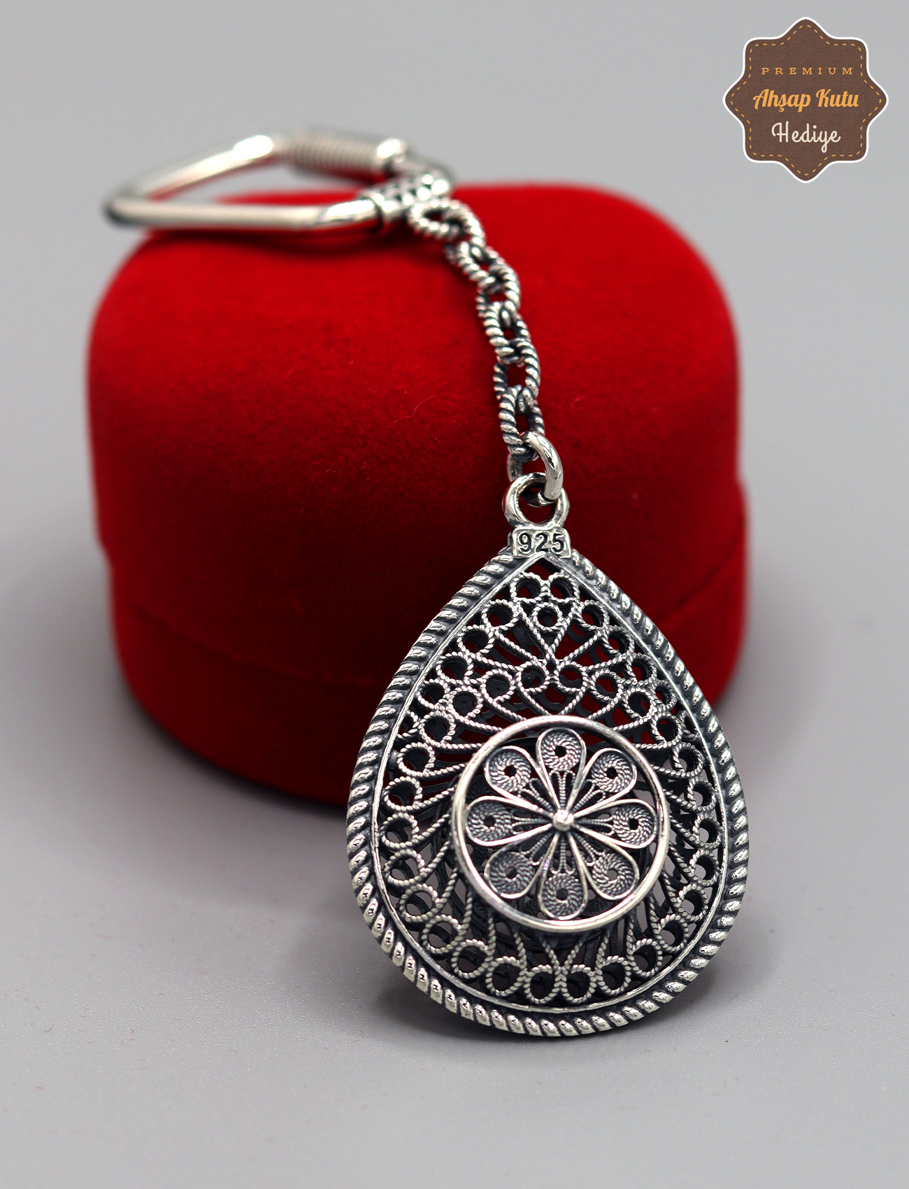 Çiçekli Damla Model 925 Ayar Gümüş Oksitli Telkari Anahtarlık 201025159