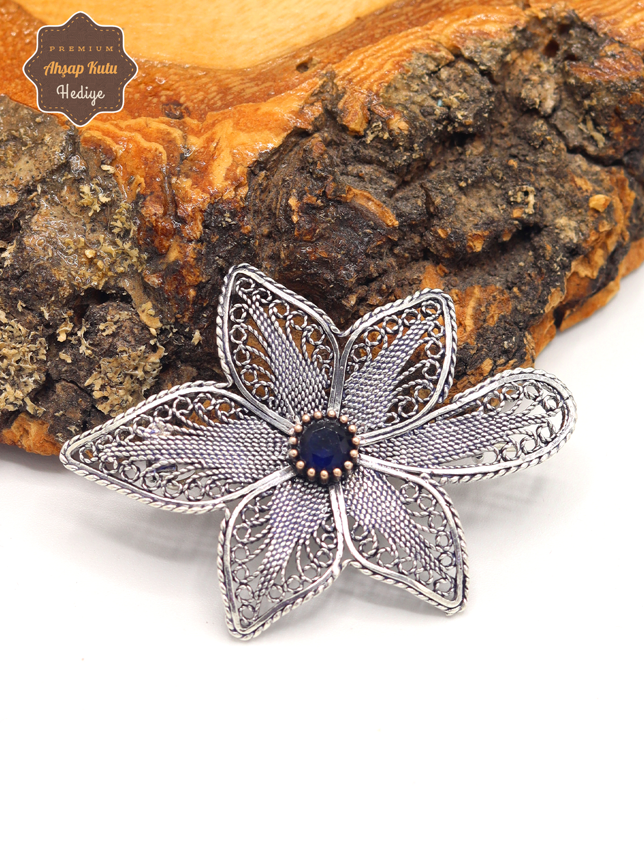 Safir Taşlı Lotus Model Oksitli Telkari Gümüş Kadın Broş 201025191