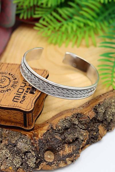 �rg� Model 925 Ayar Saf G�m�� Unisex Has�r Bilezik 201024394