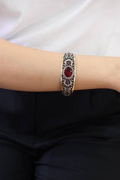 Yakut Ta�l� Zirkon S�sleme Artuklu Model El i�i G�m�� Kad�n Bilezik 201024467