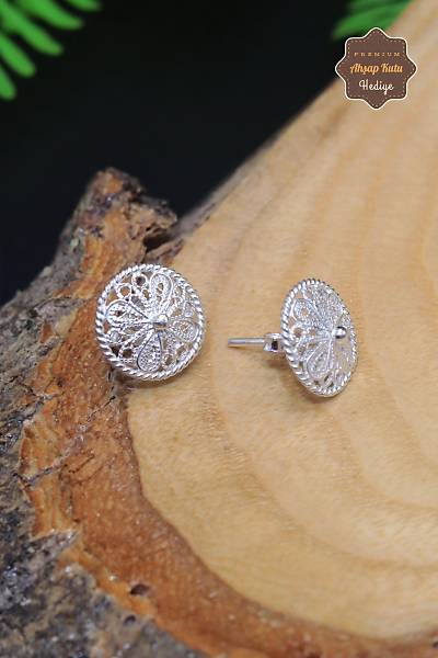 Yuvarlak �i�ek Tasar�m 925 Ayar G�m�� Telkari Kad�n K�pe 201023947