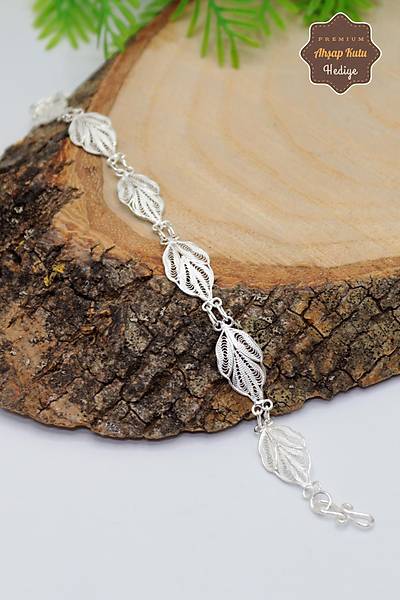 Yaprak Model 925 Ayar Saf Telkari G�m�� Kad�n Bileklik 201023958