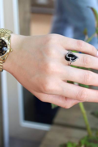 Oniks Ta�l� Kalp A�k Model 925 Ayar G�m�� Markazit Kad�n Y�z�k 201024237