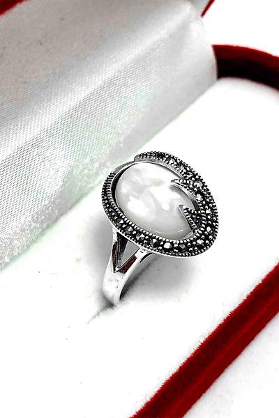 Sedef Ta�l� �im�ek Model 925 Ayar G�m�� Markazit Kad�n Y�z�k 201024214