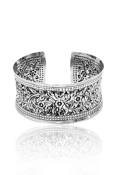 Y�resel �i�ek ��lemeli 925 Ayar Saf G�m�� Kad�n Bilezik 201024310