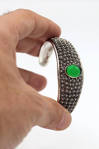 Z�mr�t Ta�l� Y�resel ��lemeli 925 Ayar Saf G�m�� Kad�n Bilezik 201024738