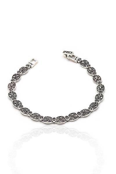 Yaprak Model Markazit Ta�l� Kad�n G�m�� Bileklik 201024433