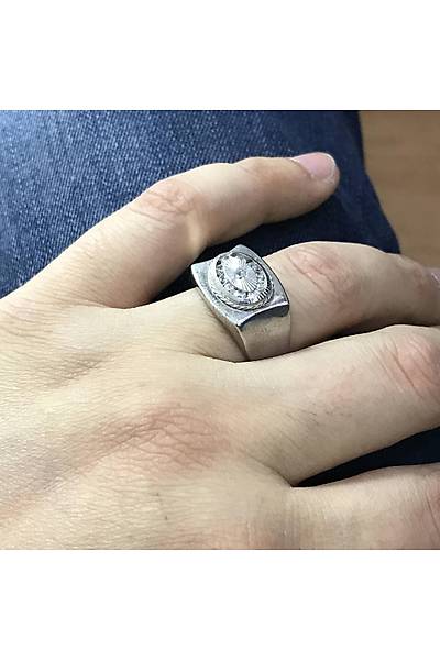Elips Model Zirkon Taşlı 925 Ayar Erkek Gümüş Yüzük