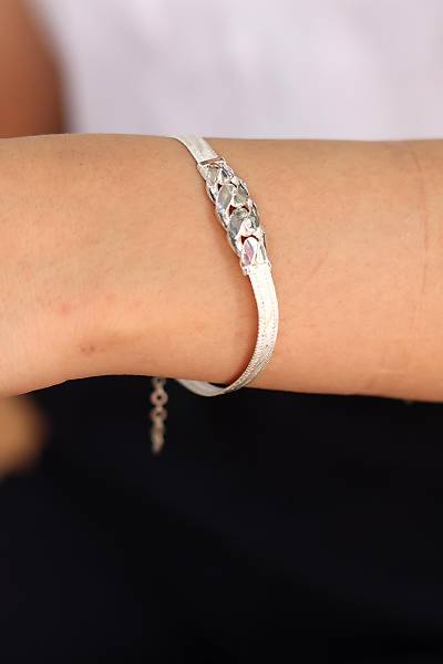 �rg� Desenli Trabzon Has�r� G�m�� Kad�n Bileklik 201024324