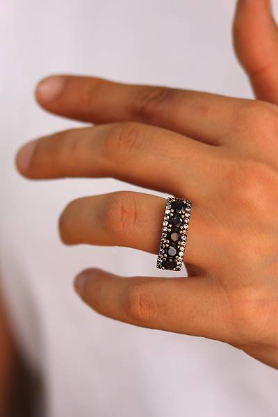Siyah Zirkon Ta�l� Be�ta� Model Otantik Kad�n G�m�� Y�z�k 201024333