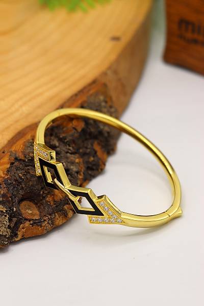 Siyah Mineli Zirkon Ta�l� Alt�n Kaplama 925 Ayar G�m�� Kad�n Bilezik 201024331