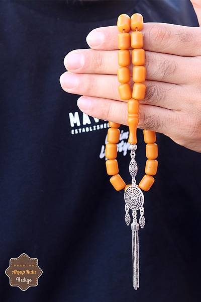 Koyu Sar� Kaps�l Kesim Sancak G�m�� P�sk�ll� S�kma Kehribar Tesbih 201024538