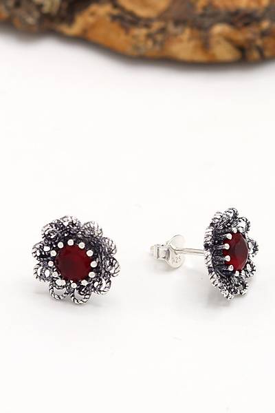 Yakut Ta�l� Papatya Model Oksitli Telkari G�m�� Kad�n K�pe 201024195