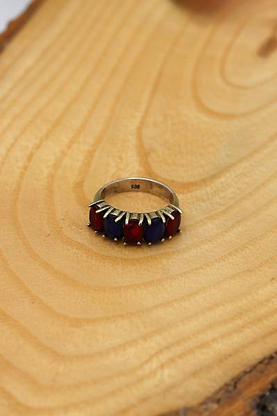 Safir ve Yakut Ta�l� Be�ta� Model Otantik Kad�n G�m�� Y�z�k 201024332