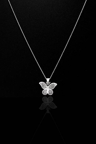 Kelebek Model Telkari 925 Ayar G�m�� Kolye 201023024