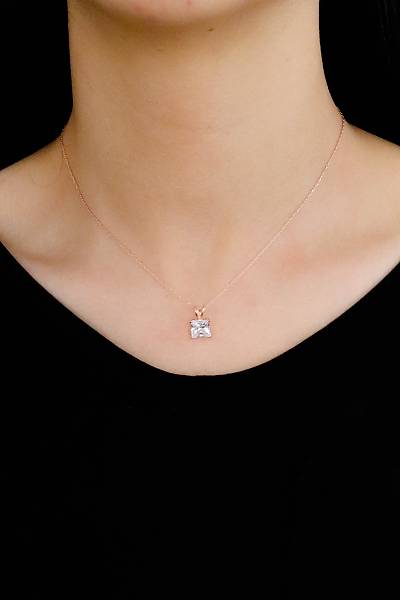 Baget Zirkon Tasarm Rose Hayalet Gm Kolye