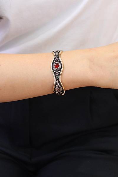 Yakut Ta�l� Zikzak Model El i�i G�m�� Kad�n Bilezik 201024465