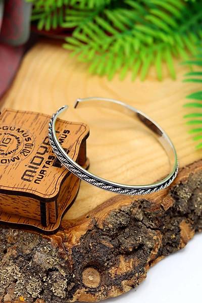 Tek S�ra �rg� Model 925 Ayar Saf G�m�� Unisex Has�r Bilezik 201024397