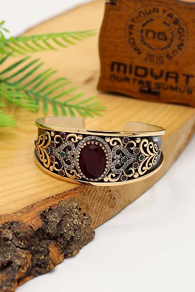 Yakut Ta�l� Zirkon S�sleme Sarma��k Model El i�i G�m�� Kad�n Bilezik 201024466