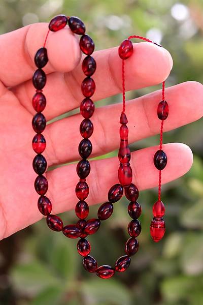 Hareli K�rm�z� Siyah Arpa Kesim �zel Sistem Ate� Kehribar Tesbih 201024762