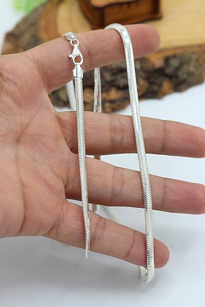 925 Ayar G�m�� Y�lan Derisi Model Ezme Zincir Kolye ve Bileklik kombini 201024151