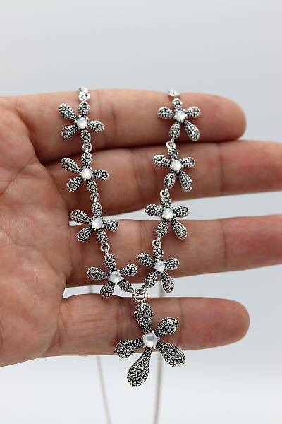 Sedef Ta�l� �i�ek Model Markazit Ta�l� G�m�� Kad�n Gerdanl�k 201024304