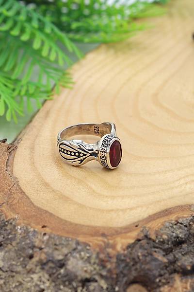 Yakut Ta�l� Yaprak ��lemeli 925 Ayar G�m�� Kad�n Y�z�k 201024480